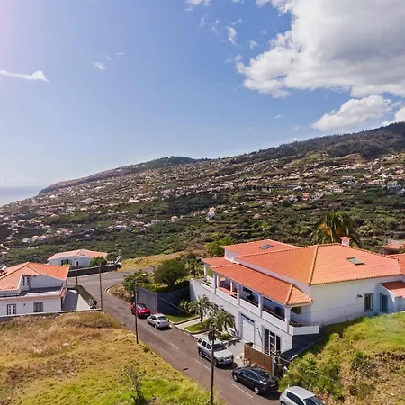 בית נופש Southern Sunny House By An Island