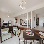 Southern Sunny House By An Island Dom wakacyjny *